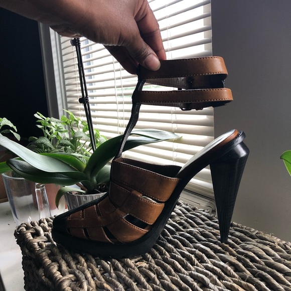 Alexander Wang Shoes - ALEXANDER WANG T-Strap Pumps Sandals Platform NWOT
